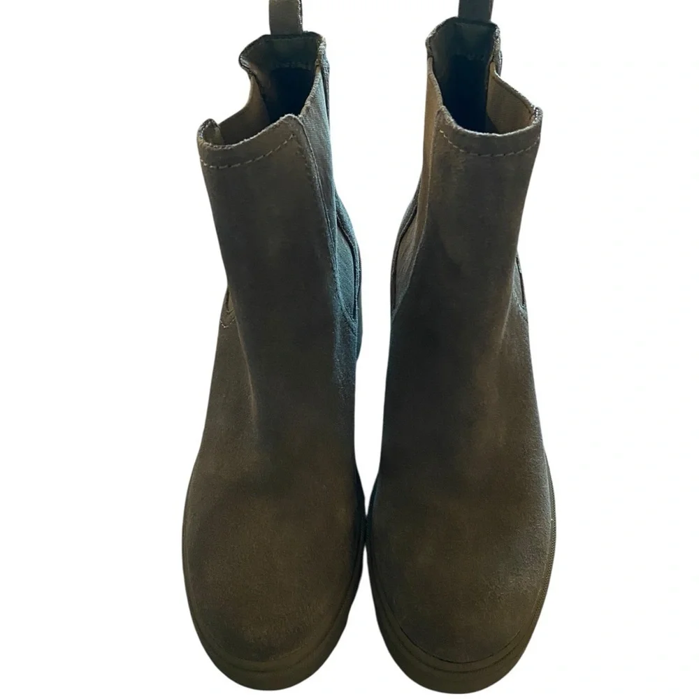 Splendid Melisa Suede Block Heel Bootie Chelsea Boots Stone Gray/ olive Green 9
